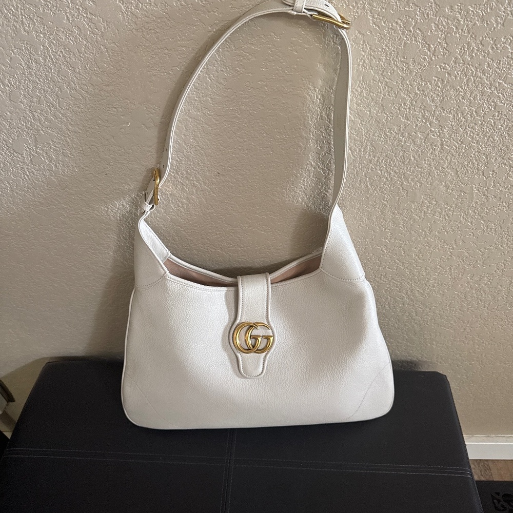 Gucci Aphrodite medium handbag